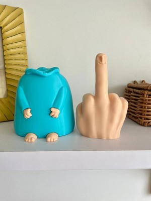 Mavi Dekoratif Orta Parmak Figür, Eğlenceli ve Şık Hediye Seçeneği