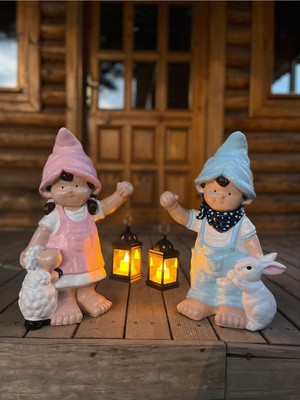 Renkli Fenerli Bahçe Heykeli, Ev Dekorasyonu Için Şık ve Renkli Tasarım