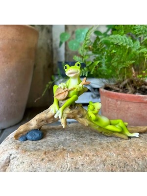 Renkli Dekoratif Hediye Biblo, Çalgı Çalan Kubağalar Heykeli, Şık ve Renkli Dekorasyon.