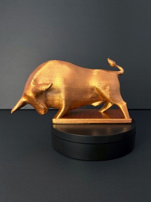 Modern Geometrik Altın Boğa Heykeli, Şık ve Zarif Dekoratif Obje