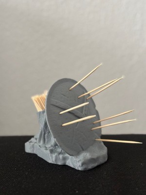 Şık Savaş Kalkanı Temalı Dekoratif Masa Aksesuarı, Estetik ve Kullanışlı Tasarım