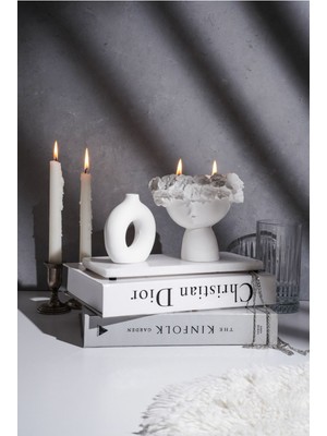Beyaz Büyük Boy Çift Fitilli Dekoratif Mum, Odalara Şıklık Katar