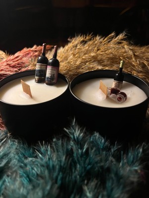 El Yapımı Kokulu Mum Seti 2'li, Şarap Temalı, Şık ve Hediye Için Uygun Siyah Renk