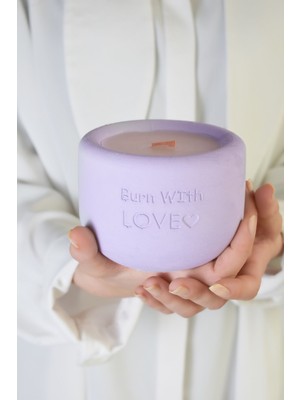 Lavanta Kokulu Mor Beton Mumluk ve Soywax Mum, Dekoratif ve Hoş Kokulu