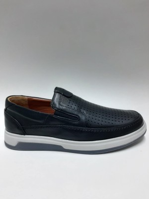 Bemsa Hakiki Deri Siyah Bağcıksız Yazlık Erkek Ayakkabı C-8816NB2