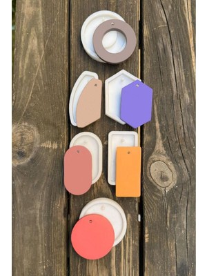 Altılı Silikon Mum Kalıp Seti, Beyaz Koku Tableti ile Şık ve Kullanışlı Tasarım