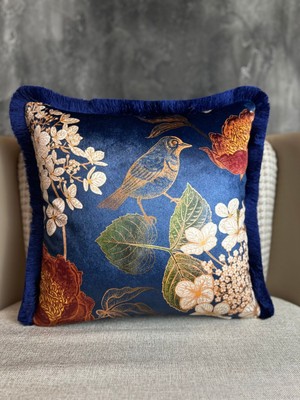 Kadife Kırlent Kılıfı, Kuş Desenli, Püsküllü, Çift Taraflı, Şık ve Zarif Tasarım