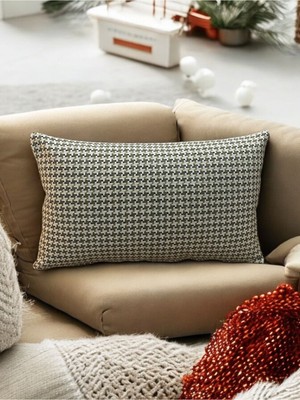 Yeşil Keteni Dokuma Dekoratif Kırlent Kılıfı, Şık ve Rahat Tasarım