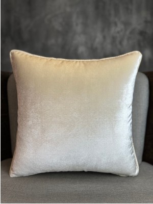Krem Renk 43X43CM Şık Kırlent Kılıfı, Ev Dekorunu Tamamlar.