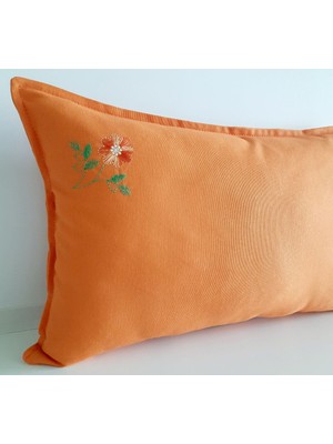 Turuncu Yaz Çiçek Nakışlı Keten Kırlent Kılıfı, Hafif ve Şık Ev Dekoru