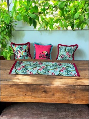 Fuşya Renkli Rahat ve Şık Yastık Seti, Evinizi Güzelleştirecek Konfor Sağlayan Ürün