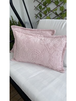Nakışlı Pudra Pembe Kırlent Kılıfı, Şık ve Rahat Dekorasyon Parçası