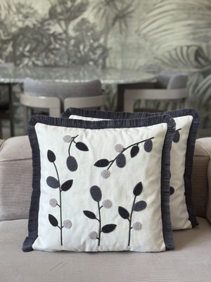 Yaprak Işlemeli Saçaklı Kırlent Kılıfı 43X43CM, Gri Renk