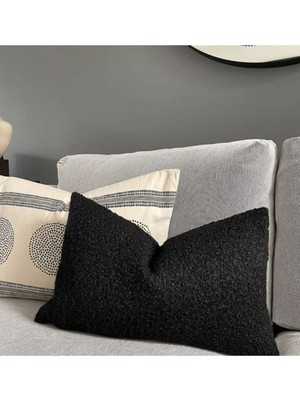 Şık Dikdörtgen Kırlent, Siyah, Rahat ve Modern Dekorasyon Parçası