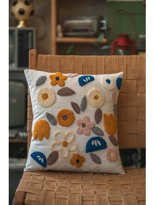 Çiçek Desenli Işlemeli Keten Kırlent Kılıfı, Şık ve Doğal Görünümlü Dekorasyon Ürünü