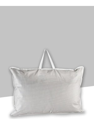 About The Perfect Gri Çizgili Yastık Saklama Çantası 67X45 Cm, Şık ve Kullanışlı Depolama Çözümü