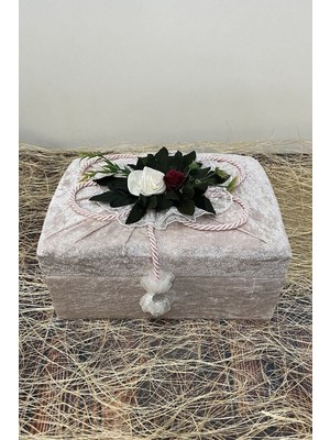 About The Perfect Şık Siyah Makyaj ve Hediyelik Kutusu, Nişan ve Düğün Için Makyaj Saklama Seti