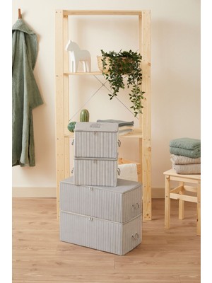 About The Perfect 4'lü Gri Çizgili Baza Altı Kazak Organizer Hurç, 2 Orta ve 2 Küçük Boy