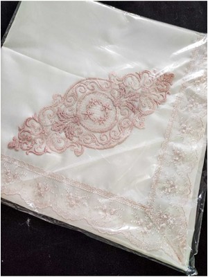 About The Perfect Pudra Dantel Işlemeli Güpürlü Saten Lüks Bohça Seti