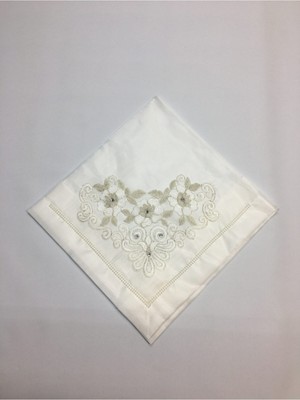 About The Perfect Güpürlü Dantel Incili Çeyizlik Lüks Bohça, Gri-Krem, Zarif ve Şık Tasarım