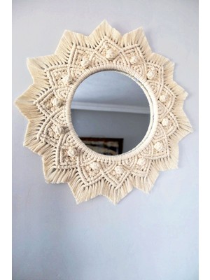 Krem Makrome Duvar Dekoru, Örgü Süs ve Aynası, Şık ve Zarif Tasarım