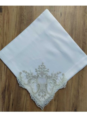 About The Perfect Şık Fransız Dantelli Krem Boşluk Takımı, Zarif ve Kaliteli Evlilik Hazırlığı