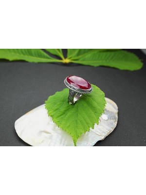 Yakut Rüzgarı Desenli Gümüş Yüzük