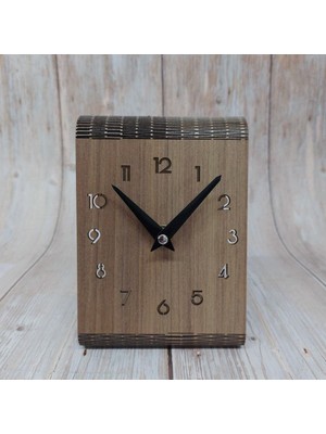 Kahverengi Ahşap Desenli Ofis Masa Saati, Şık ve Dekoratif Hediye Seçeneği