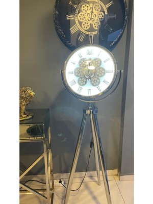 Beyaz Led'li Metal Tripod, Krom Ayaklı, Hareketli Saatli Şık Tasarım