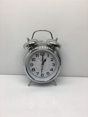 Şık Gümüş Çanlı Alarmlı Masa Saati 21X15X7 cm