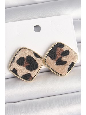Pirinç Gold Renk Kare Leopar Model Kadın Küpe