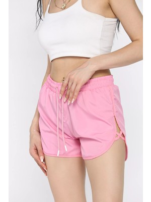 Kadın Yan Çapraz Şeritli Deniz Şortu P-00017249