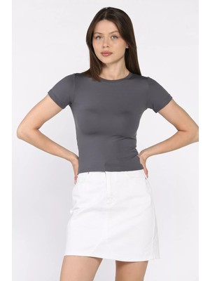 Kadın Bisiklet Yaka Likralı Modal Kumaş Crop Top Bluz P-00016175