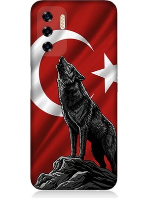 Reeder P13 Blue 2022 Uyumlu Bayrak Önünde Uluyan Kurt  Desenli Silikon Kılıf