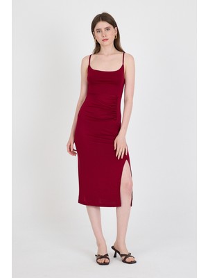 Bordo Askılı Yırtmaçlı Drape Detaylı Dokuma Elbise 21003