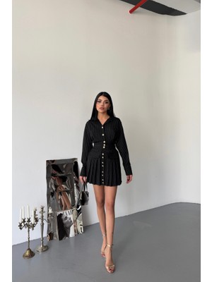 Gökyüzü Moda Önden Gold Düğmeli Pileli Kısa Elbise - Siyah