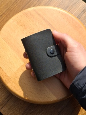 Erkek Kartlık Hakiki Deri 10 - 20 Şeffaf Bölmeli Mini Kartlık Kartvizitlik 9.5 x 7.5 cm Siyah