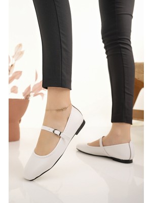 Kadın Babet Beyaz Bantlı Kemerli Hafif Rahat Şık Iş Ofis Günlük Ayakkabı