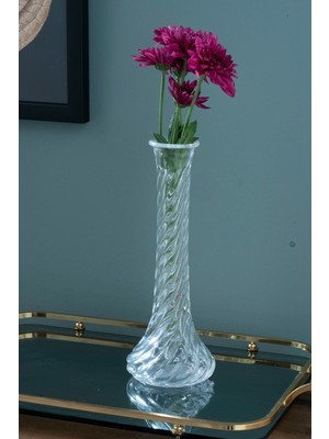 El Yapımı Beyaz Cam Karanfil Modeli, Şık ve Zarif Dekoratif Parça