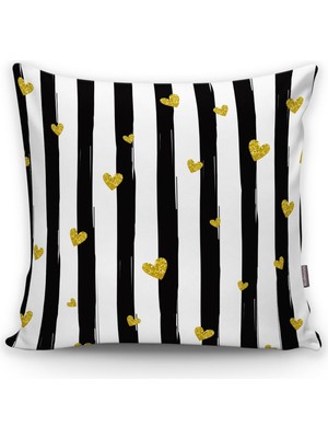 Siyah Beyaz Çizgili ve Kalpli Yastık Kılıfı, Renkli, Şık ve Rahat Dekorasyon Parçası