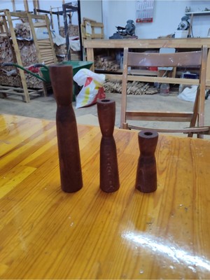 Kahverengi Şamdan Mumluk, Şık ve Sade Dekoratif Aksesuar.