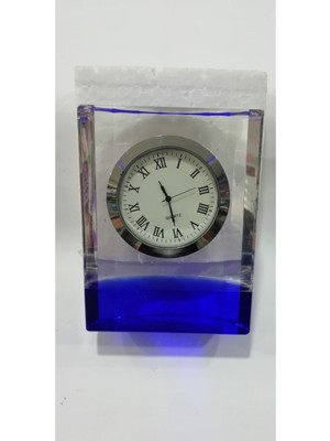 Modern Mavi Masa, Şık ve Kullanışlı Ev Dekorasyonu Için Ideal Seçenek