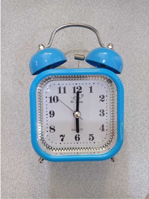 Mavi Kare Çalar Saat, Şık ve Kullanışlı Tasarım