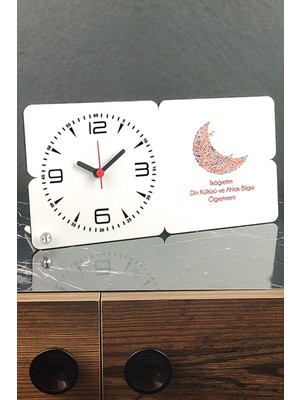 Beyaz Ahşap Masa Saati, Ilköğretim Öğretmenleri Için Zarif Tasarım