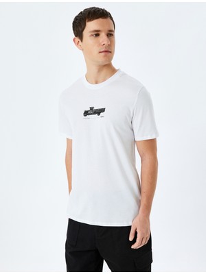Koton Kısa Kollu Pamuklu Bisiklet Yaka Baskılı Slim Fit Tişört
