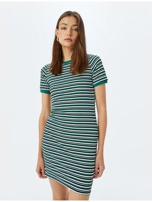 Koton Bisiklet Yaka Kısa Kollu Fitilli Mini Bodycon Elbise