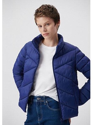 Mavi Kadın Dik Yaka Lacivert Şişme Mont 110698-70491