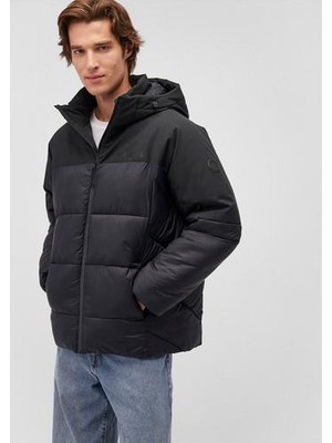 Mavi Kapüşonlu Siyah Şişme Mont 0110464-900