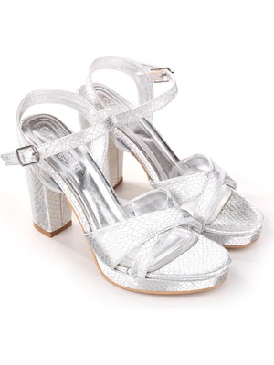 Papuç Sepeti 4751 Kadın 10,5 cm Topuk Platform Abiye Sandalet