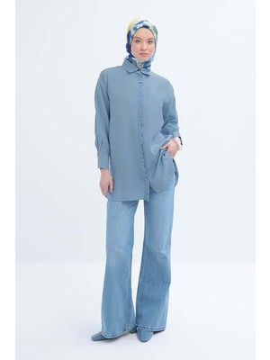 Mavi-Fırfırlı Yırtmaçlı Gömlek